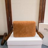 CLASSIQUE TRIOMPHE BAG Suede