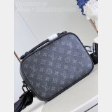 S Lock Messenger M45806 Mens Replicas Louis Vuitton Bag