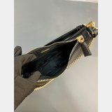 Top Prada Hoho Re-Edition Handbag