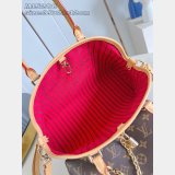 Louis Vuittons Ever More PM Monogram Canvas M15208 Bag