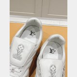 Wholesale 7 Star LV Footprint Soccer Sneaker