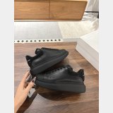 TOP Alexander MC Queen Sneaker
