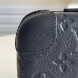 Where Can You Buy replica M20439 Louis Vuitton Horizon Clutch Taurillon Monogram Black
