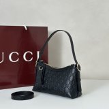 Gucci GG Emblem Small Shoulder Best 847450 Bag