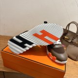 Top Bouncing sneaker