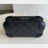 2022 Shop Louis Vuitton Replica Horizon Clutch Monogram Eclipse M45579 Bags