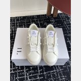 ROCKSTUD UNTITLED SNEAKER IN CALFSKIN LEATHER