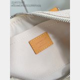 Louis Vuitton Keepall Bandoulière 25 Monogram Other M27161 Men LV Icons Bags