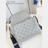 Louis Vuitton Pulse Messenger G65 Designer M14912 Bags