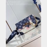 Vertical Trunk Wearable Wallet M82900 Designer Louis Vuitton Replica Bag