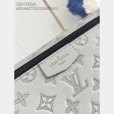 Louis Vuitton Pulse Messenger G65 Designer M14912 Bags