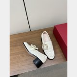 Roger Vivier Viv Replica Rangers Buckle-embellished Loafers Shoes