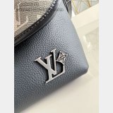 Duplicate Louis Vuitton Pulse Wearable Wallet M12618 Men Bag