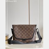 Luxury Louis Vuitton Brands M45557 Magnetic Messenger Monogram Macassar Canvas