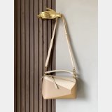 Loewes Puzzle High Quality 24CM 9311 Bags