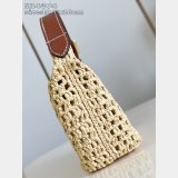 Louis Vuitton Hills Pochette M14304 Replica Bags