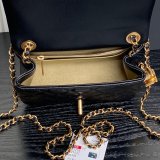 High Quality Mini AAA+ AS5758 Shiny Flap Bags