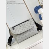 Louis Vuitton Pulse Messenger G65 Designer M14912 Bags