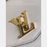 Luxuryin Focuses Oxford Lockme Louis Vuitton Replica M22735 Bag
