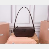 Top Miumiu Leather pouch 5NE024