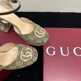 Women's Platform Pump With Double G Canvas